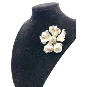 Vintage Boucher Signed Silver Dogwood Flower Brooch Pin Textured 1960s